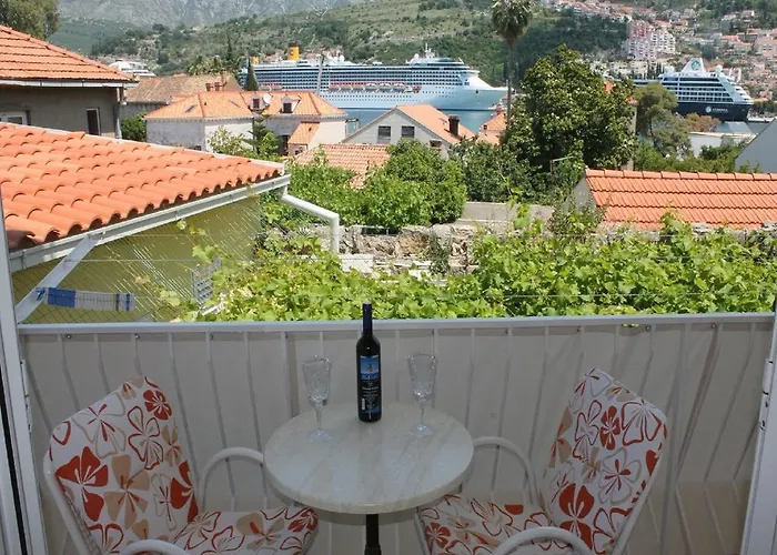 Eva * Dubrovnik