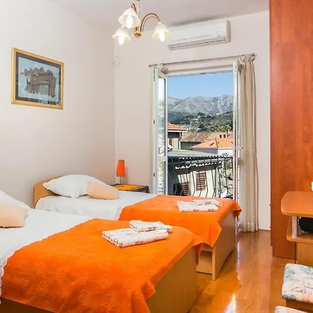 Eva Apartment *
